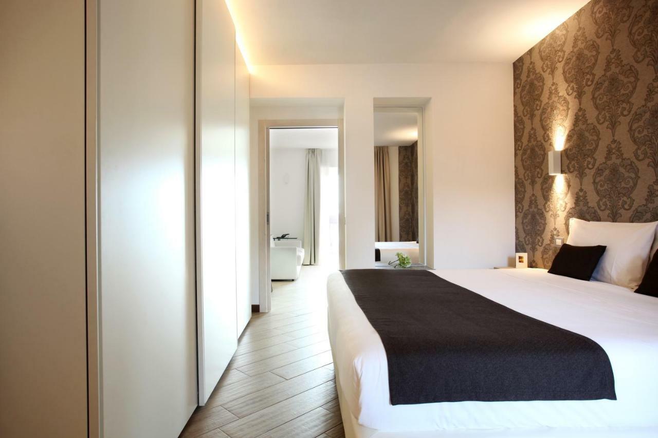 Hotel Ponti&Ponti Angera Kültér fotó