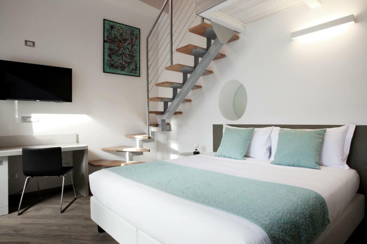 Hotel Ponti&Ponti Angera Kültér fotó