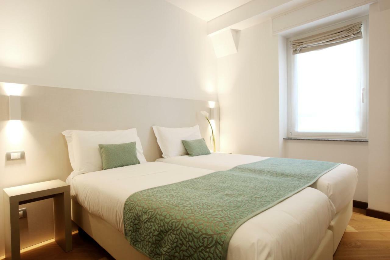 Hotel Ponti&Ponti Angera Kültér fotó